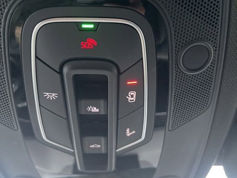 Used 2019 Audi Q7 3.0T Premium image 34