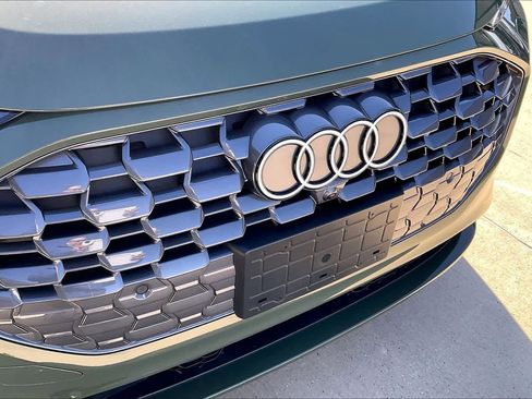 Certified 2025 Audi Q5 Premium Plus w/ Premium Plus image 27