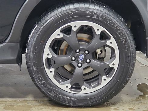 Used 2023 Subaru Crosstrek 2.0i image 8