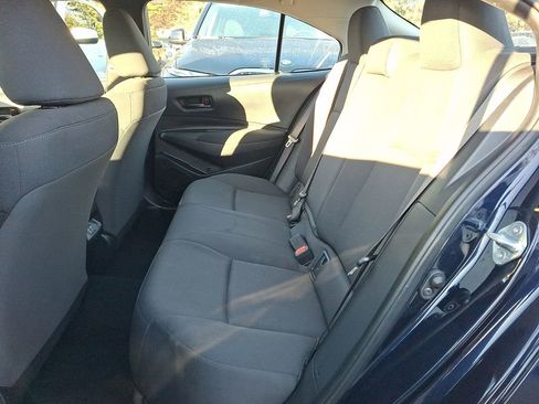 Used 2023 Toyota Corolla LE FWD image 7