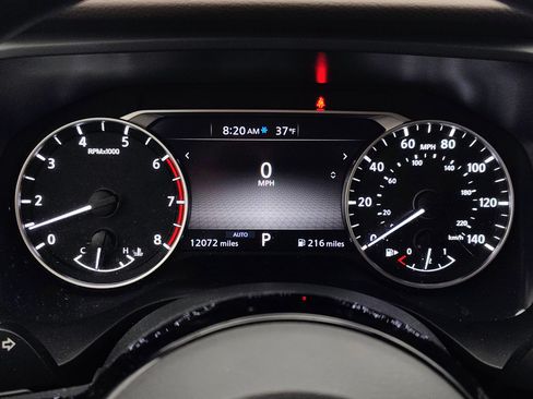 Used 2023 Nissan Rogue SV image 17