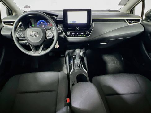 Used 2026 Toyota Corolla LE FWD image 28