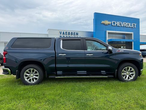 Certified 2021 Chevrolet Silverado 1500 LTZ AWD/4WD image 8