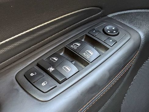 Used 2022 Dodge Durango R/T RWD image 25