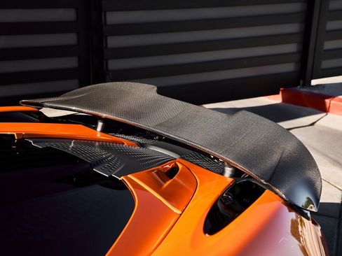 Used 2024 McLaren 750S Spider image 14