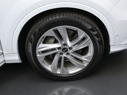 Used 2023 Audi Q7 3.0T Prestige AWD/4WD image 42