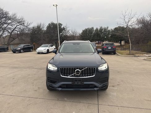 Used 2020 Volvo XC90 T8 Momentum w/ Protection Package Premier image 2