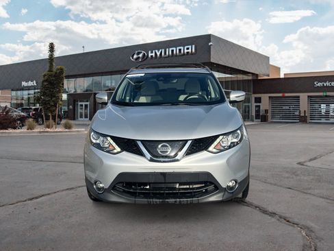 Used 2019 Nissan Rogue Sport SV w/ Technology Package image 8