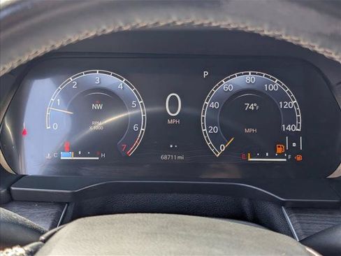 Used 2021 Jeep Grand Cherokee L Limited AWD/4WD image 11