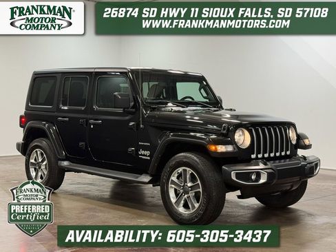 Used 2022 Jeep Wrangler Unlimited Sahara AWD/4WD image 1