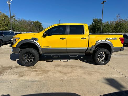 Used 2017 Nissan Titan PRO-4X image 8