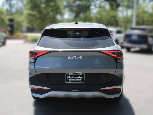 Certified 2024 Kia Sportage EX FWD image 8