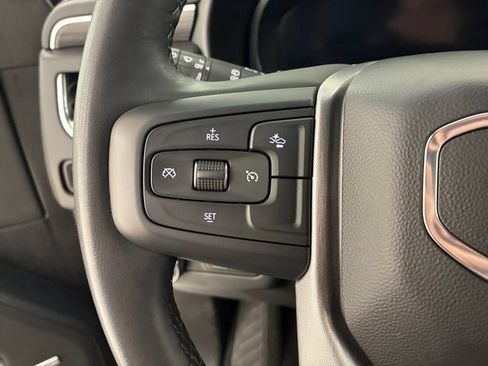Used 2024 GMC Yukon SLT w/ Max Trailering Package AWD/4WD image 23