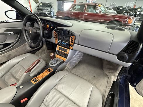 Used 2001 Porsche Boxster image 14