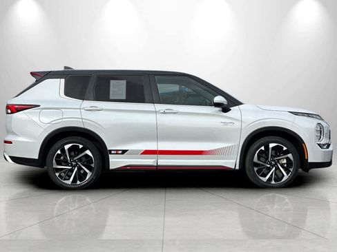 Used 2024 Mitsubishi Outlander Ralliart image 8