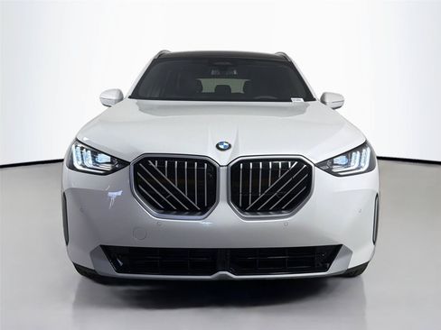 New 2026 BMW X3 xDrive30i w/ Premium Package AWD/4WD image 2