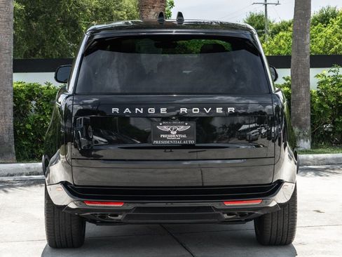 Used 2024 Land Rover Range Rover SE AWD/4WD image 6