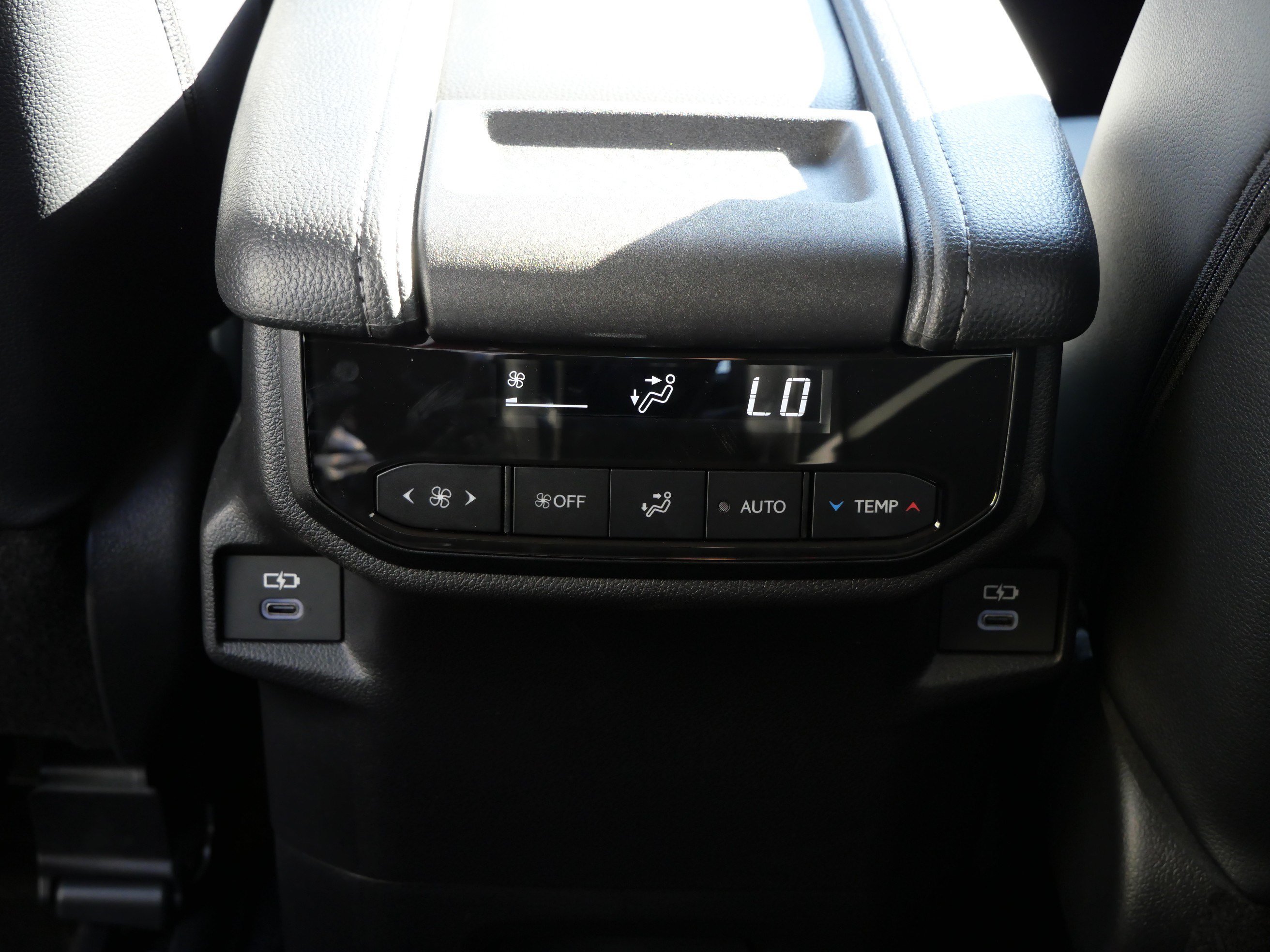 New 2026 Toyota Grand Highlander XLE FWD image 11