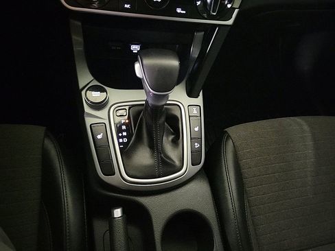 Used 2021 Kia Seltos S image 18