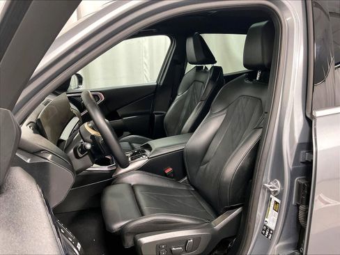 Used 2025 BMW X3 xDrive30i image 10