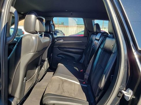 Used 2020 Jeep Grand Cherokee Altitude image 11