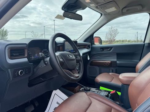 Used 2024 Ford Maverick Lariat image 8