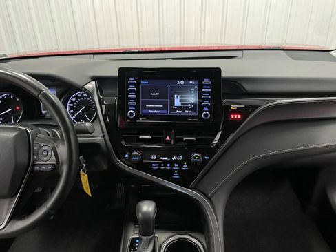 Used 2023 Toyota Camry SE FWD image 28