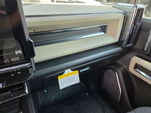 New 2026 GMC Hummer EV SUV AWD/4WD image 28