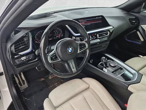 Used 2020 BMW Z4 sDrive30i w/ Premium Package RWD image 10