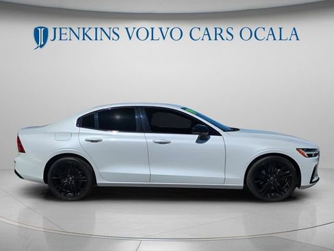 Used 2024 Volvo S60 B5 Plus w/ Climate Package FWD image 2