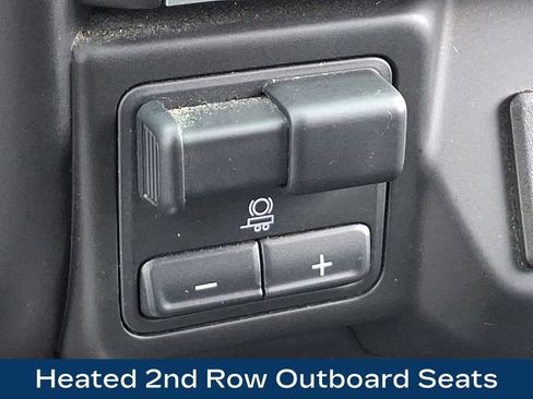Used 2022 Chevrolet Silverado 2500 LTZ AWD/4WD image 17