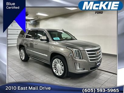 Used 2017 Cadillac Escalade Platinum