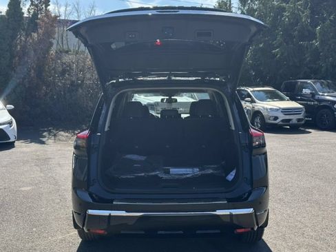 New 2026 Nissan Rogue Platinum w/ Platinum Premium Package AWD/4WD image 9