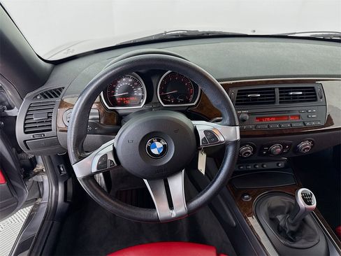 Used 2008 BMW Z4 3.0si image 21