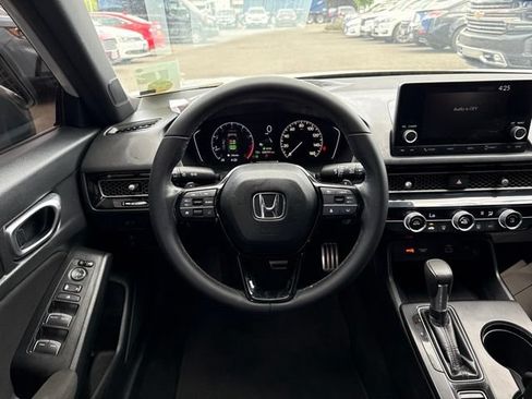 Used 2024 Honda Civic Sport image 16