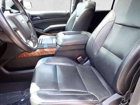 Used 2019 Chevrolet Tahoe Premier AWD/4WD image 15