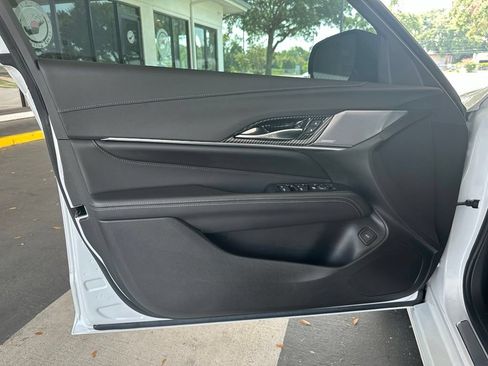Used 2023 Cadillac CT4 Luxury w/ LPO, ONYX Package RWD image 8