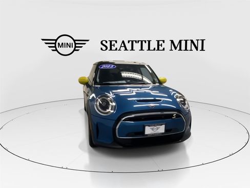 Used 2023 MINI Cooper SE FWD image 3