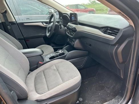 Used 2020 Ford Escape SE AWD/4WD image 3