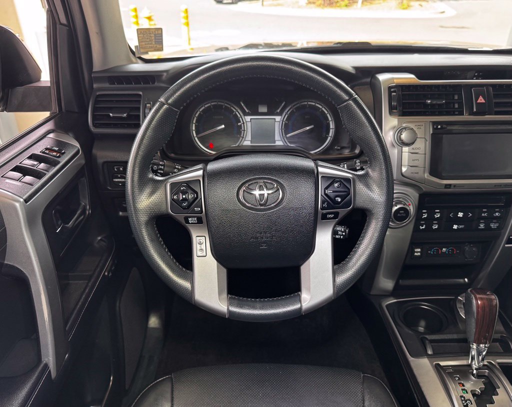 Used 2018 Toyota 4Runner Limited AWD/4WD image 15