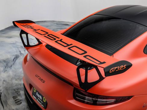 Used 2016 Porsche 911 GT3 RS RWD image 19