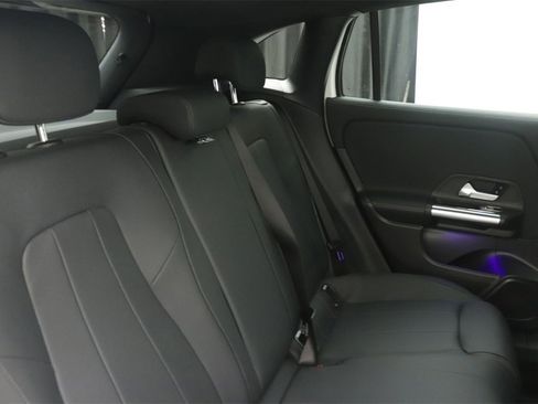 New 2026 Mercedes-Benz GLA 250 image 10