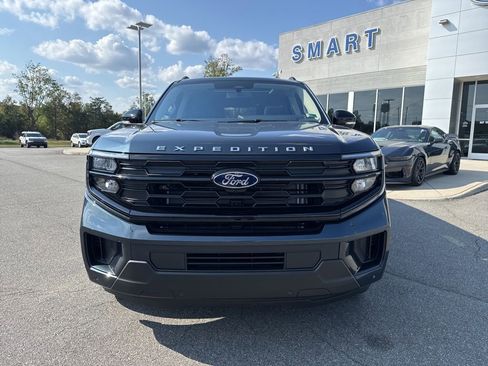 New 2025 Ford Expedition Max Active image 8