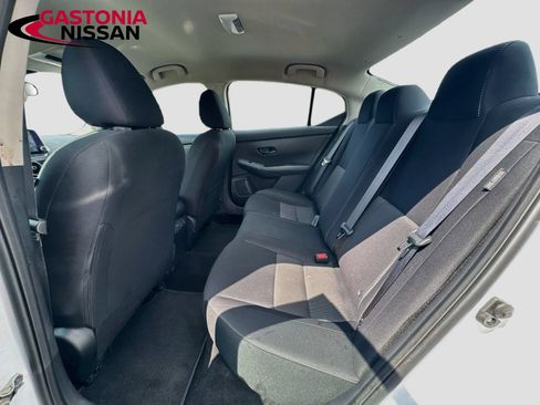 Used 2024 Nissan Sentra SV FWD image 30