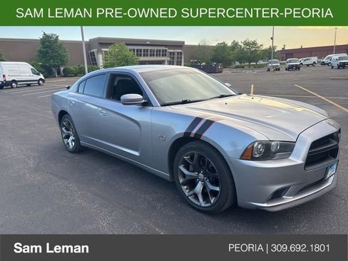 Used 2013 Dodge Charger R/T w/ Wheels & Tunes Group RWD image 2