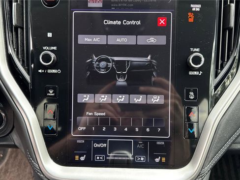 Used 2021 Subaru Outback Premium image 24