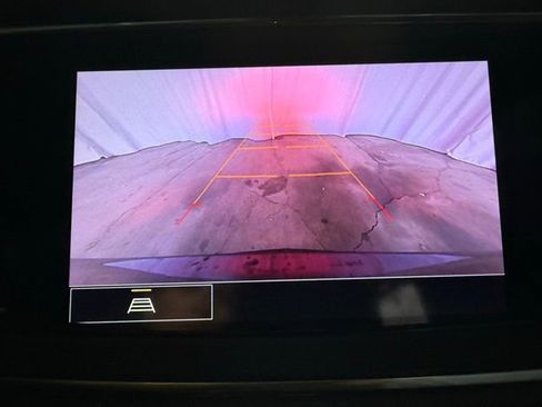 Used 2022 Buick Enclave Essence w/ Experience Buick Package image 20