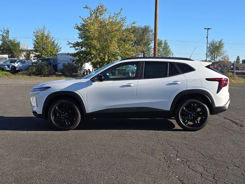 New 2025 Chevrolet Trax ACTIV w/ Driver Confidence Package image 5