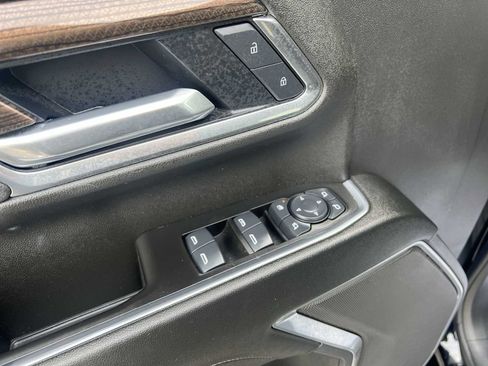 Used 2025 Chevrolet Silverado 3500 LT w/ All Star Edition image 12