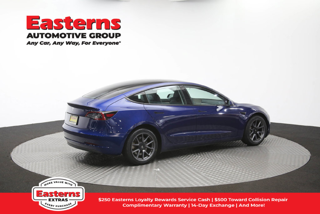 Used 2023 Tesla Model 3 Standard Range RWD image 37